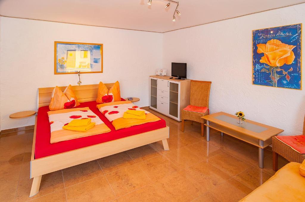 Hotel Am Mueritzhafen Garni Waren  Room photo